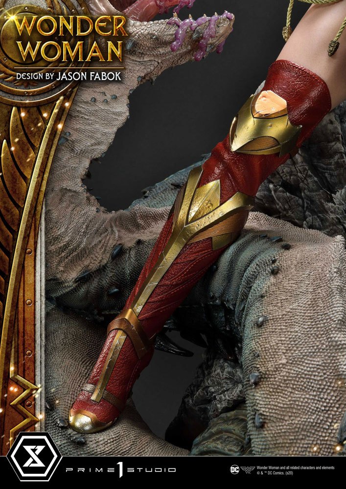 wonder woman hydra statue