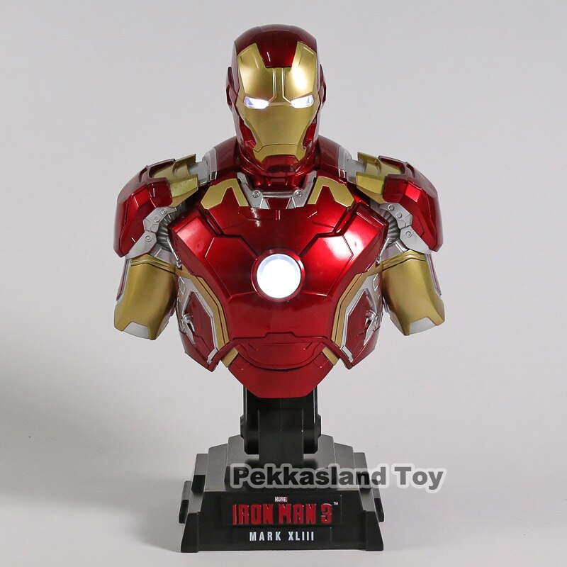 Iron Man 3 - 1/4 Scale Action Figure - Iron Man (Mark 42)